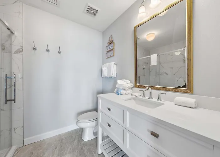 Coral Reef East By Collection * Gulf Shores